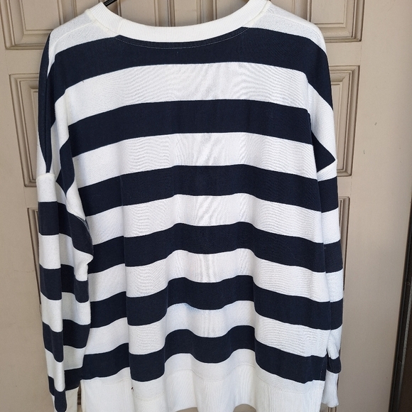 Time&Tru French Terry Oversized Top SzXL Long Sleeve Navy/Creme Banded Cuff/Hem - Picture 4 of 11